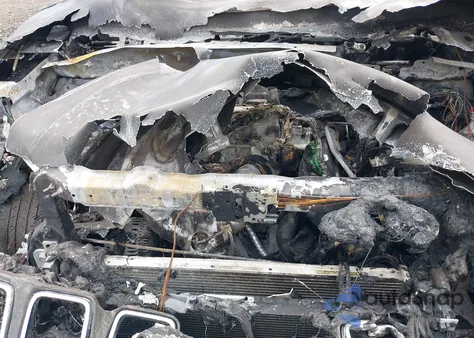 2018 Jeep Compass Latitude 4X4 from USA, damaged, VIN 3C4NJDBB9JT245408